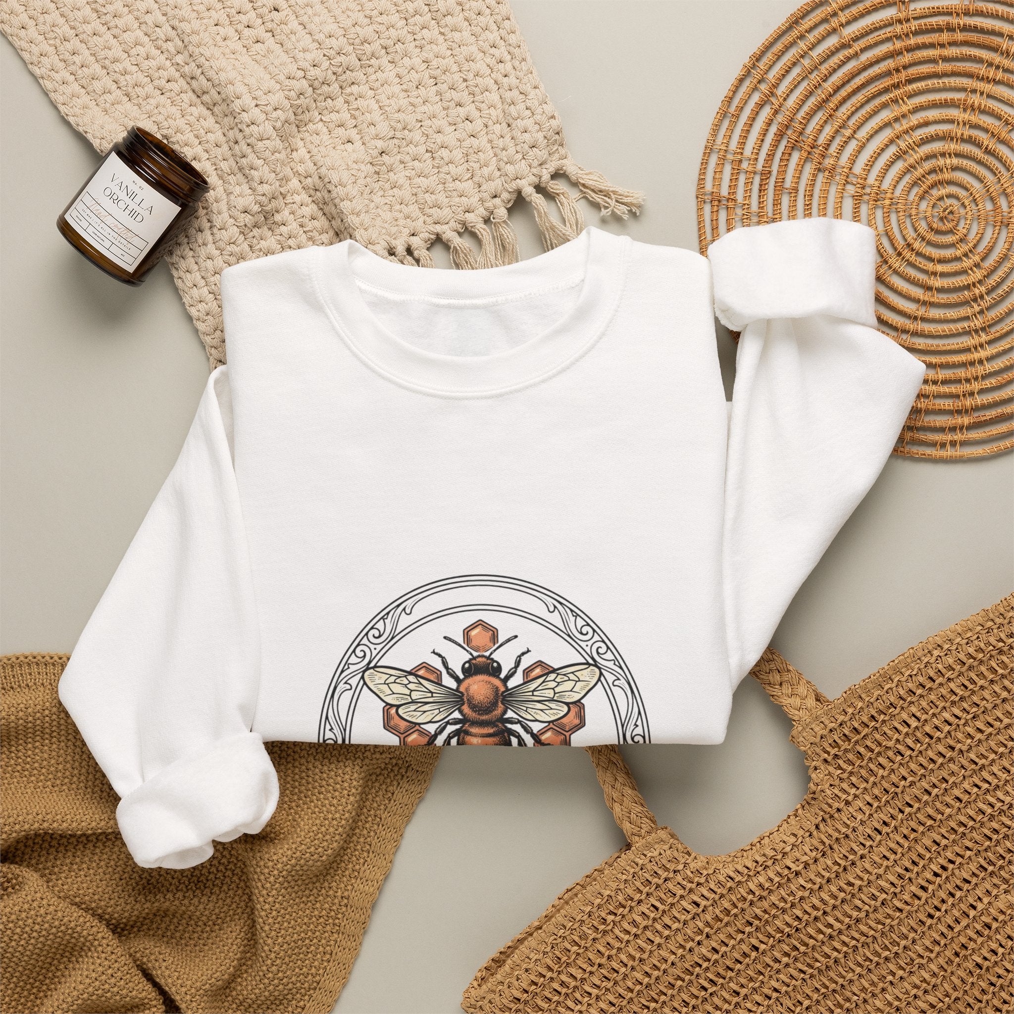 Bee Illustration Crewneck Sweatshirt | Birth Flower, Botanical Birth Month