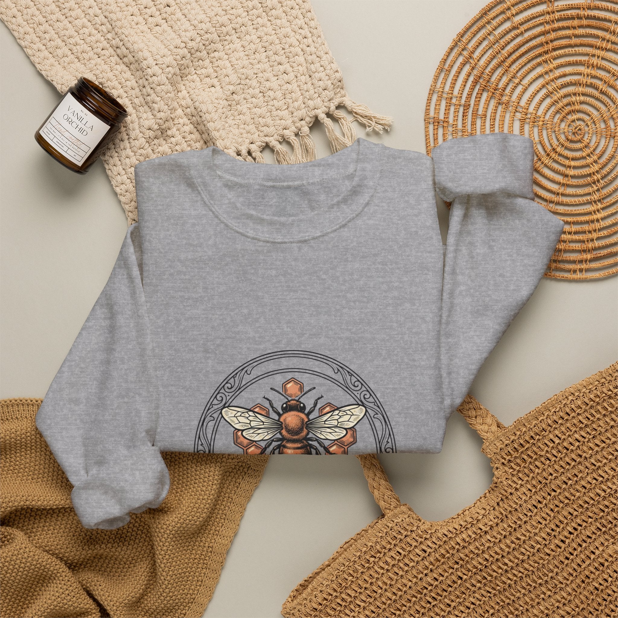 Bee Illustration Crewneck Sweatshirt | Birth Flower, Botanical Birth Month